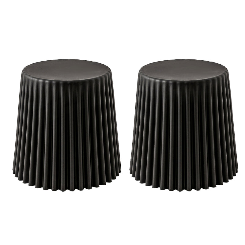 black stools 